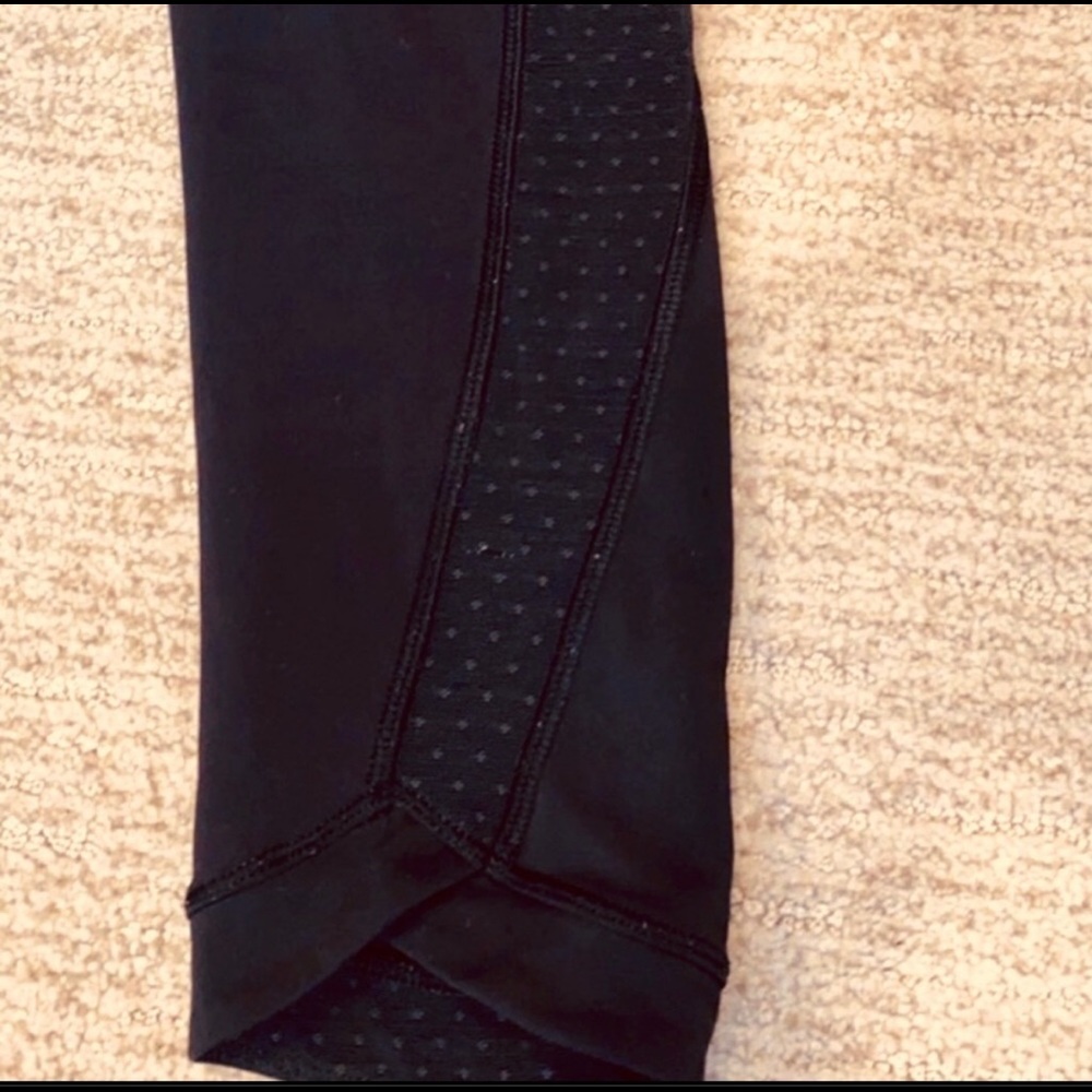 Lululemon Mesh pika dot panel leggings